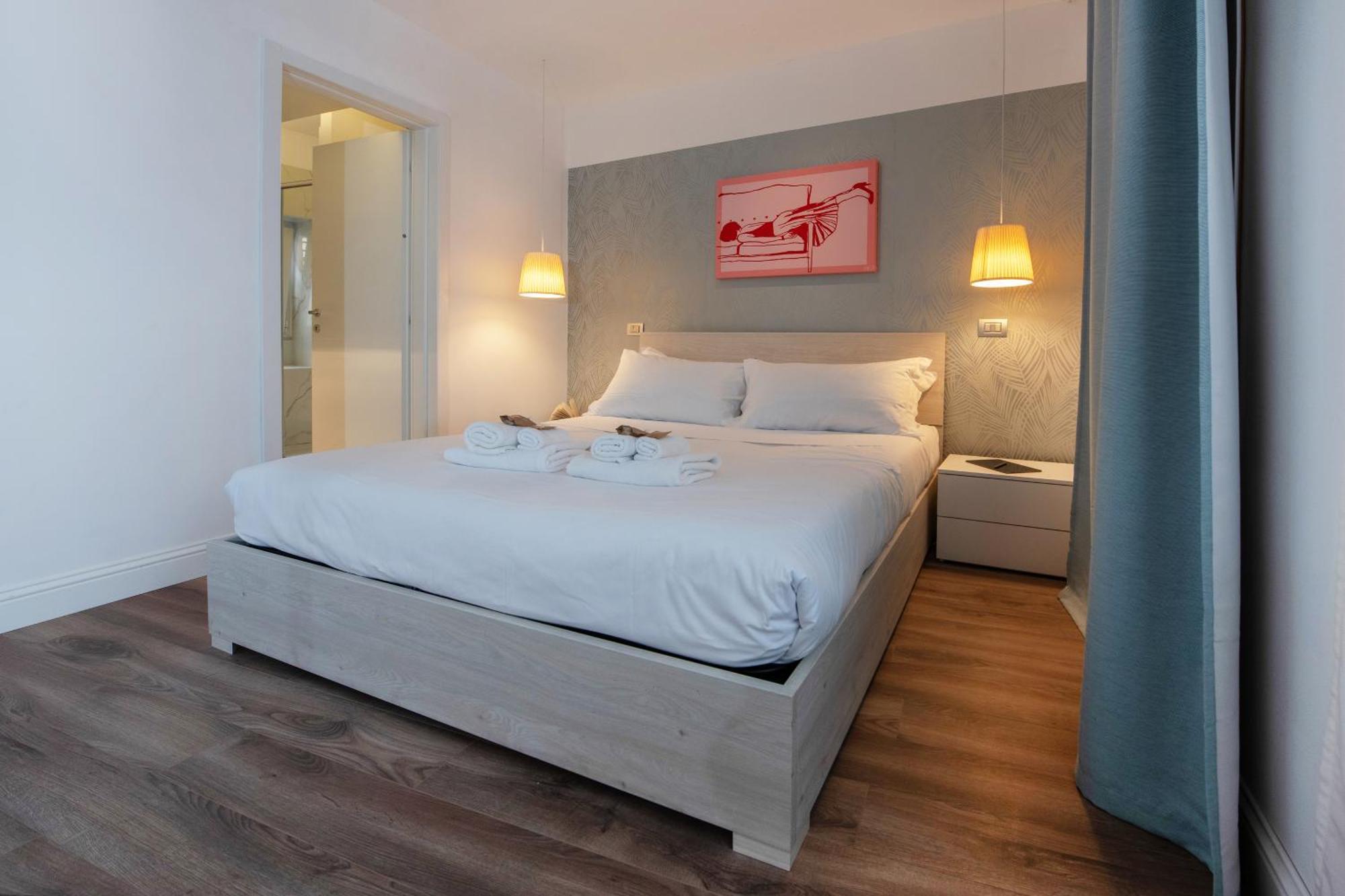 Colosseum View Accomodation Рим Экстерьер фото