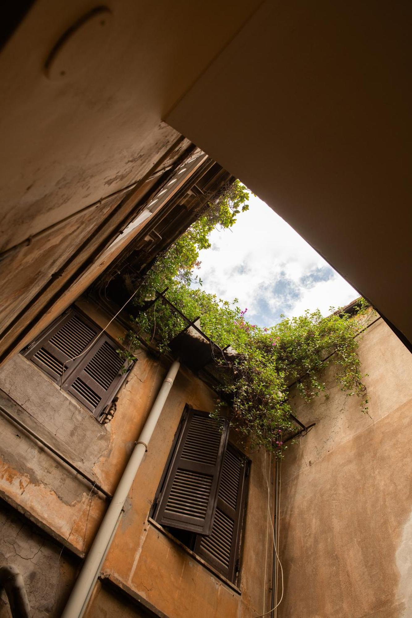 Colosseum View Accomodation Рим Экстерьер фото